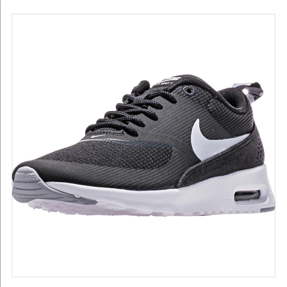 NIKE Women’s Air Max Thea